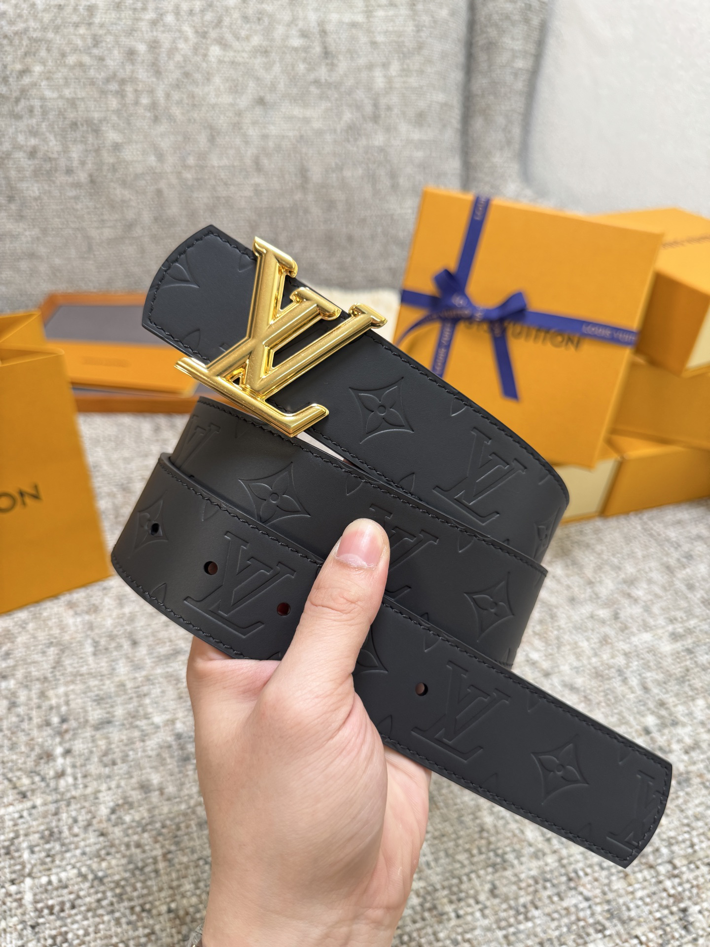 Lv belt-24