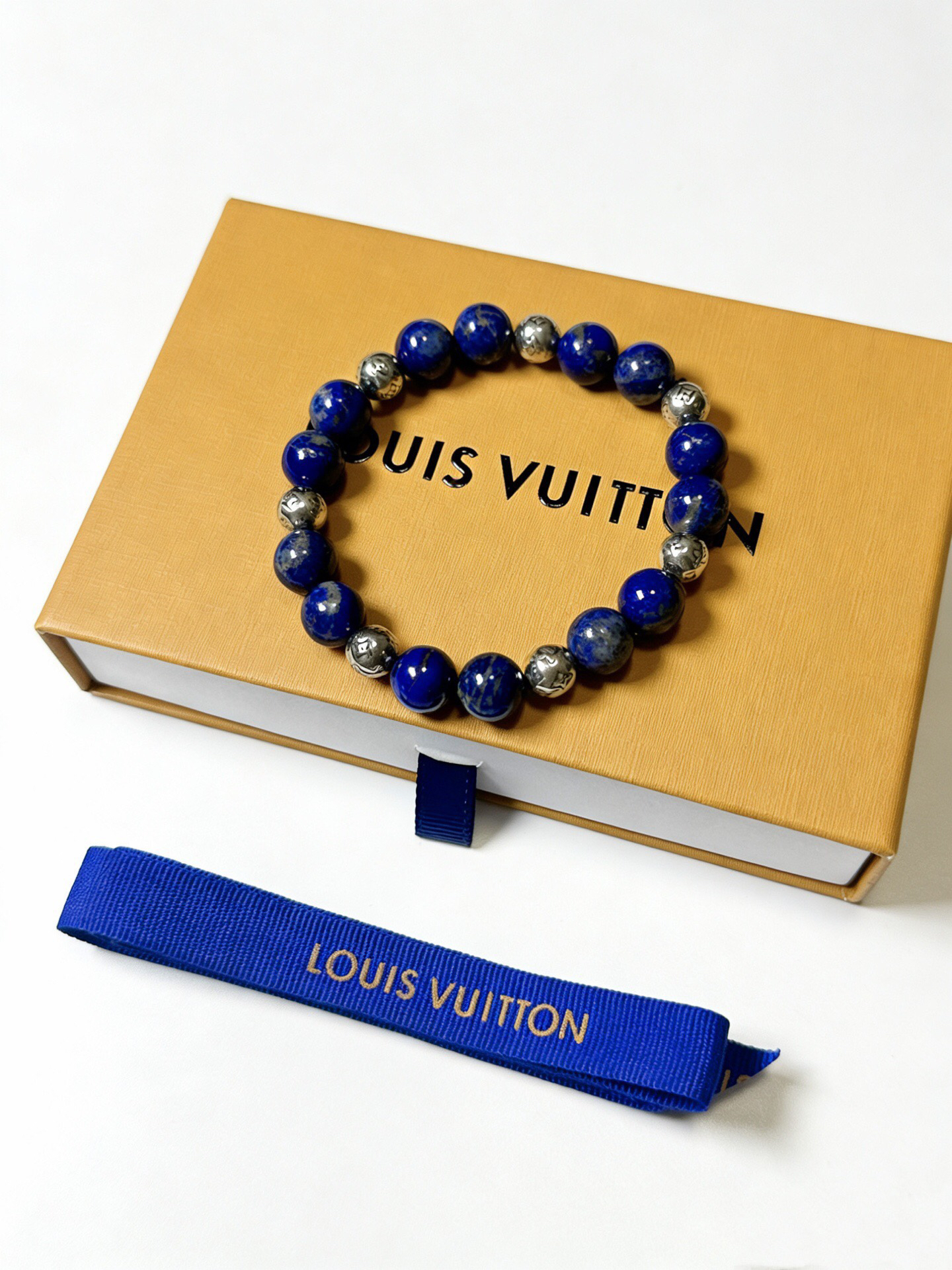 LV Bracelet-35