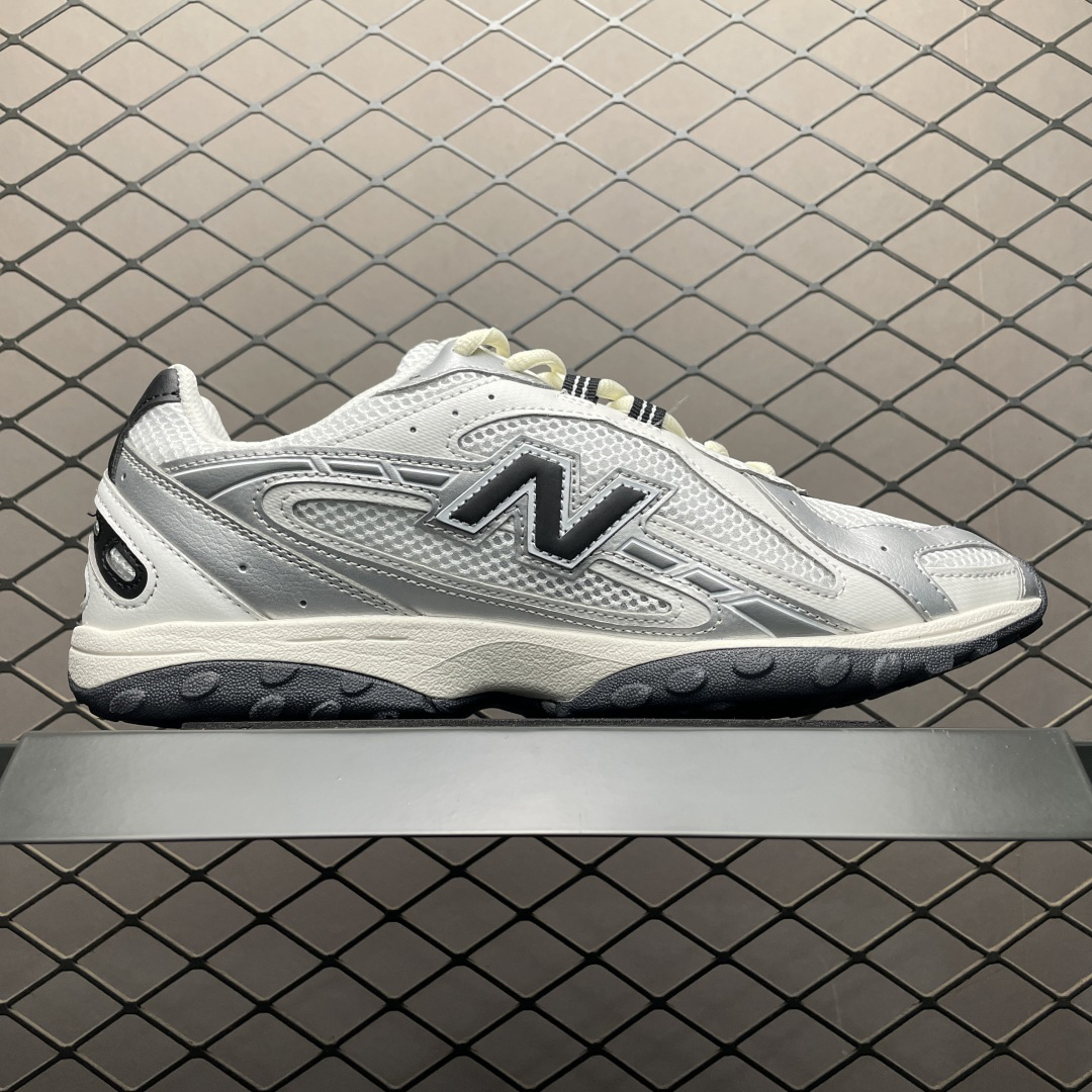 New Balance Sneakers-172