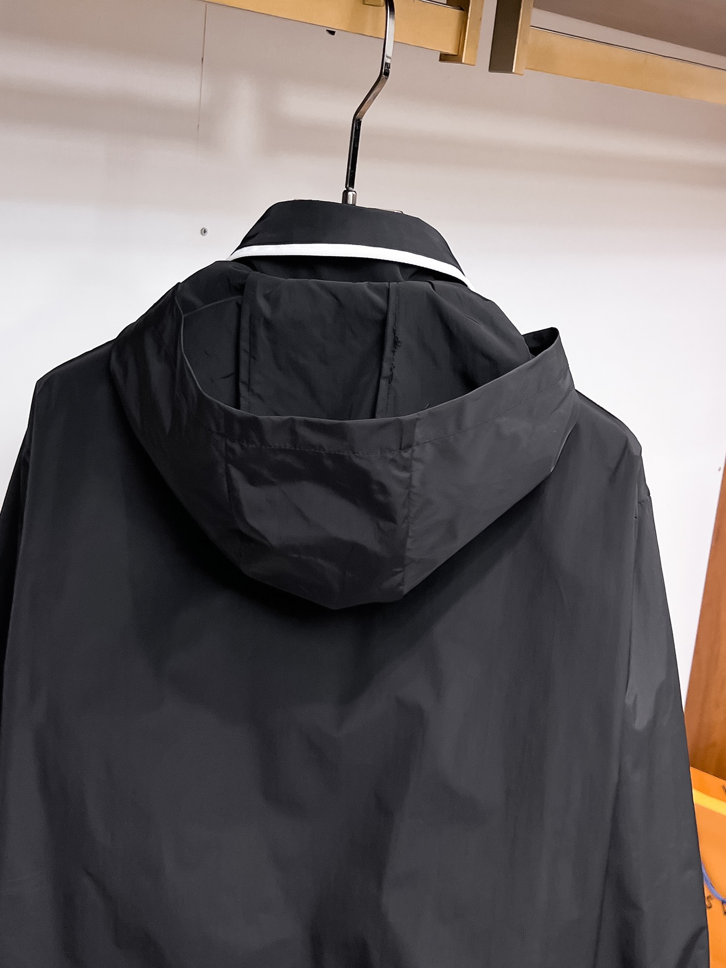 Prada Clothing-115
