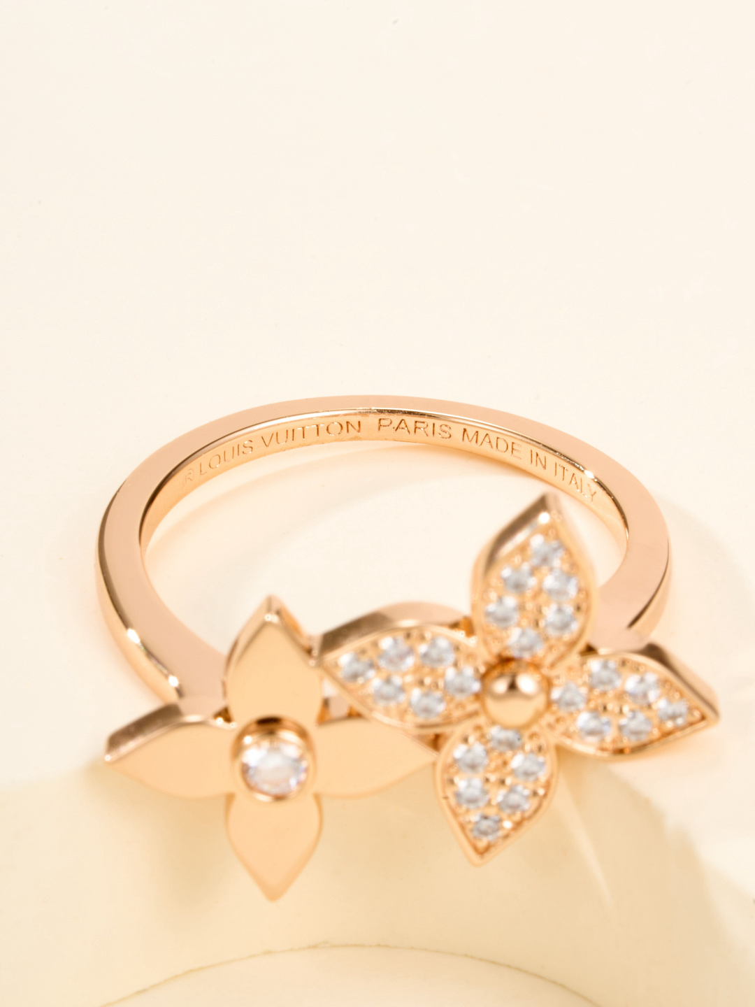 LV ring-19