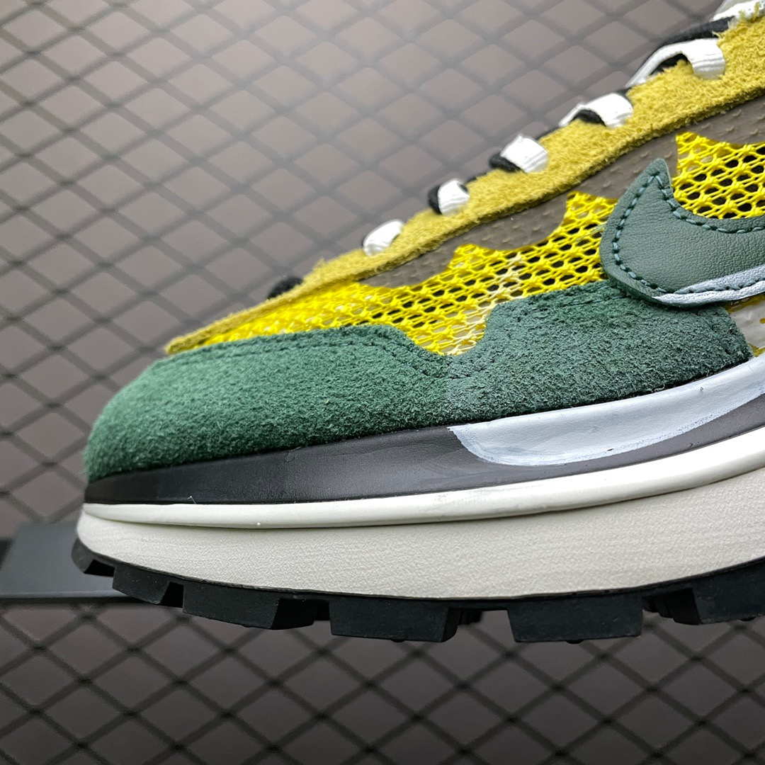 Nike Sneakers-309