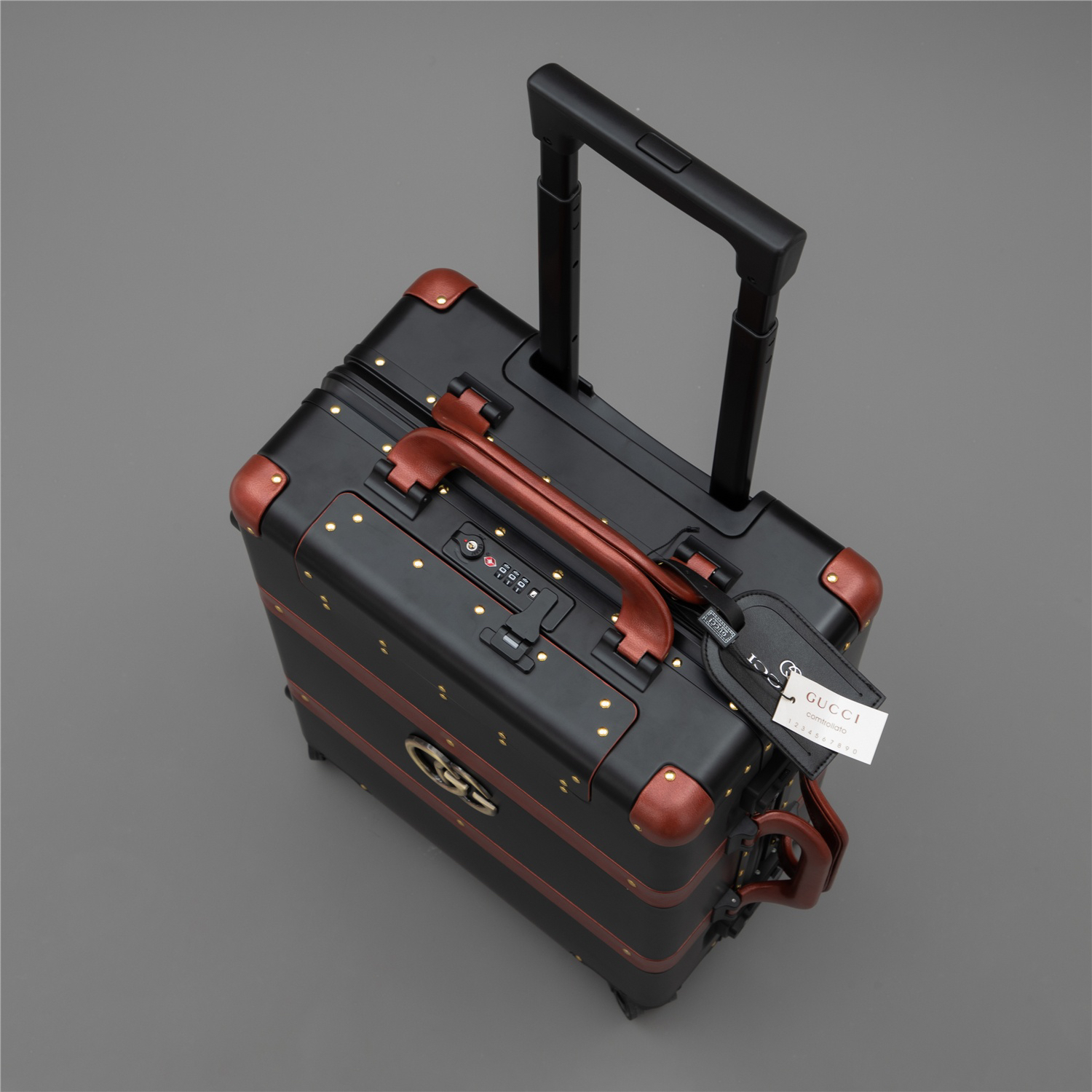 Gucci luggage-13