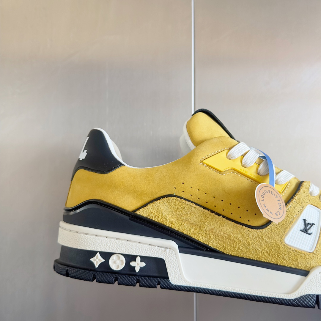 Lv Sneakers-86