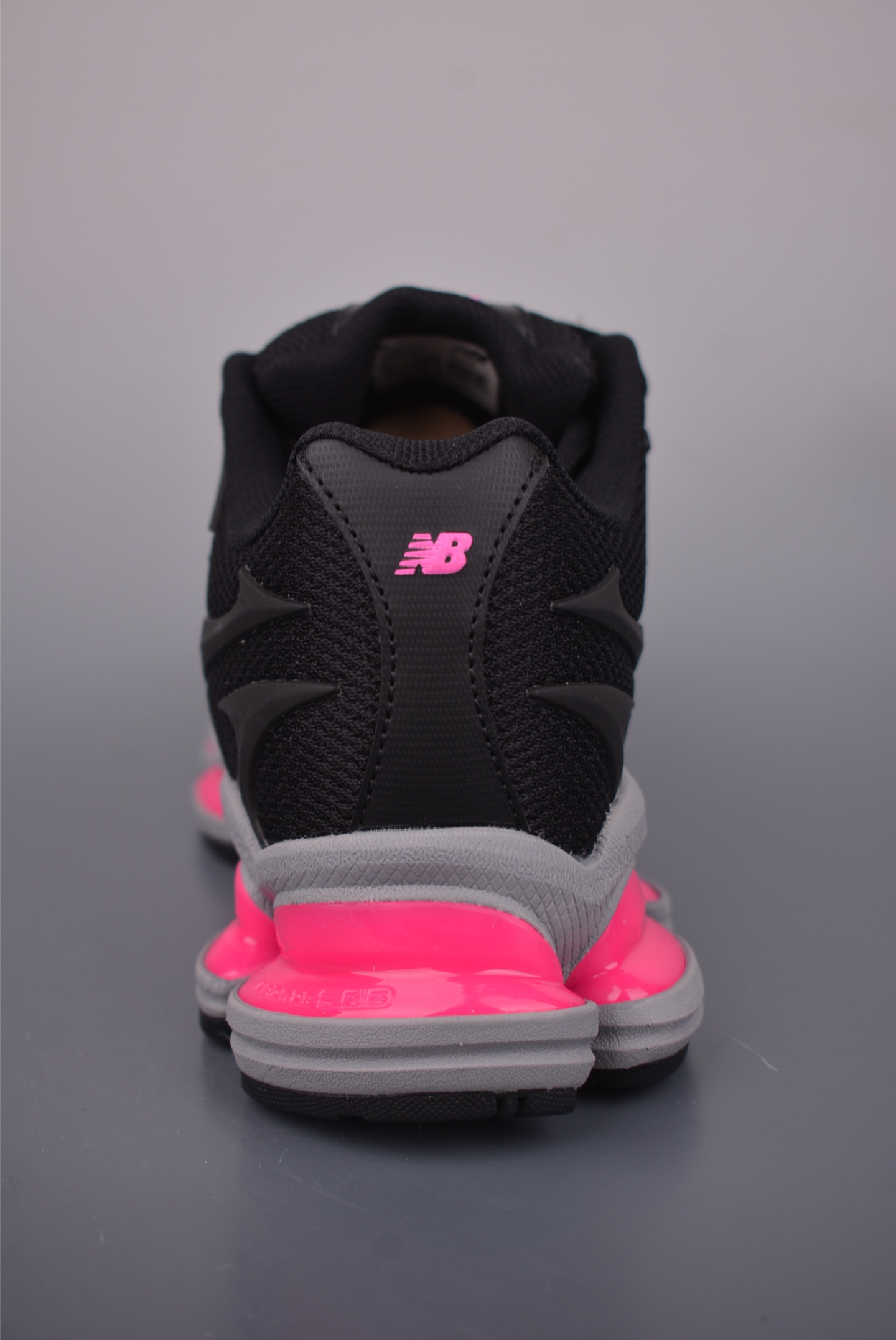 New Balance Sneakers-353