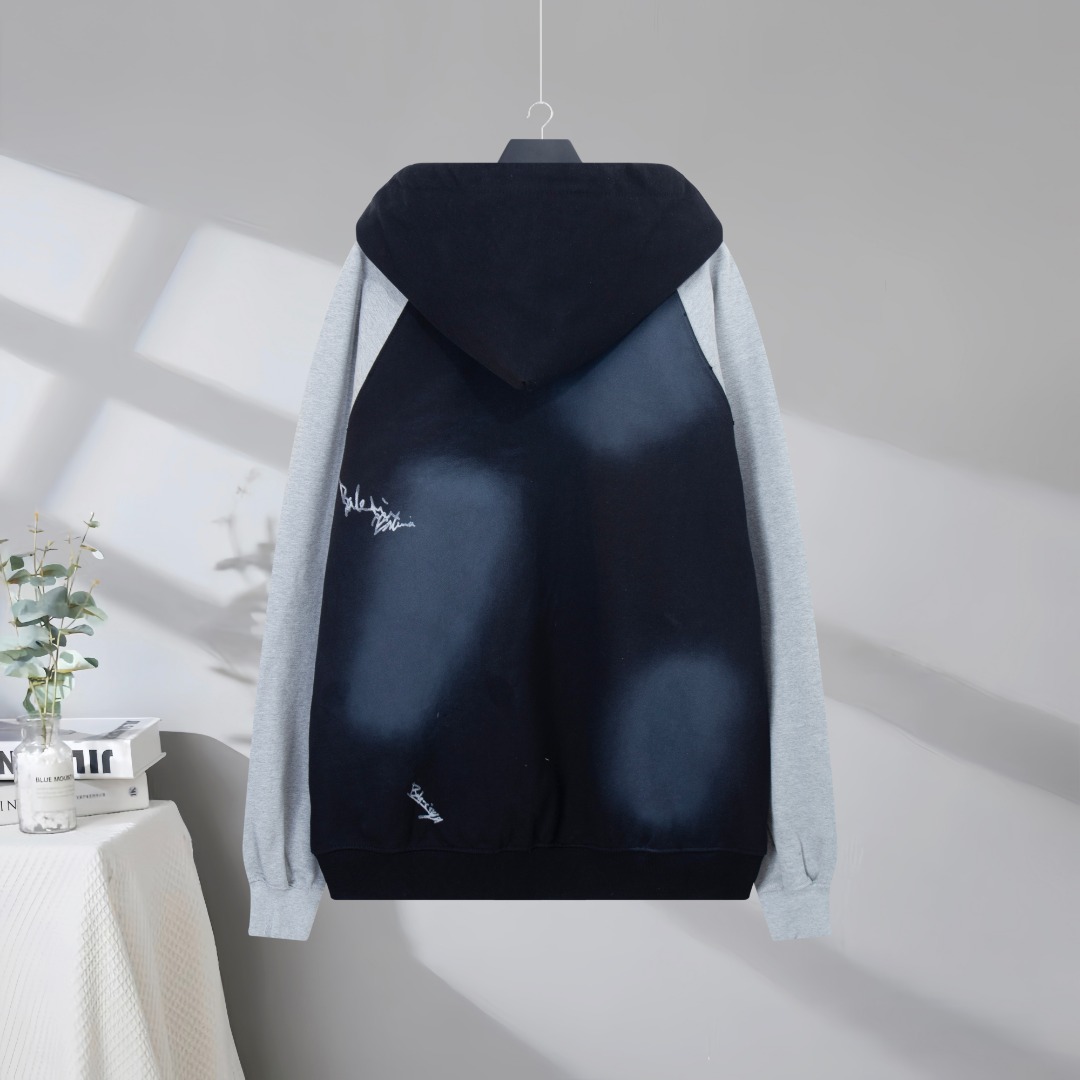 Balenciaga Clothing-357