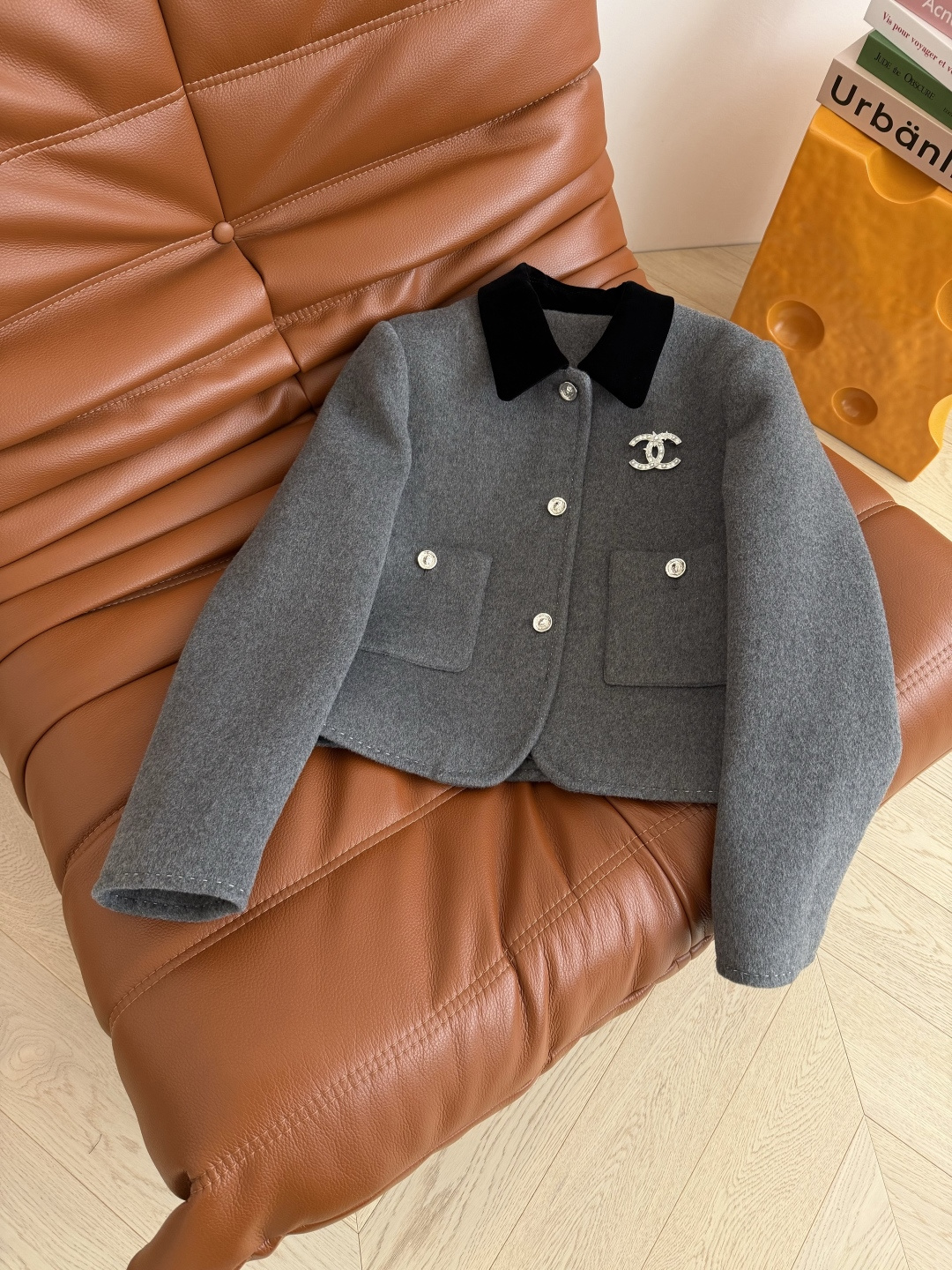 Chanel Clothing-192
