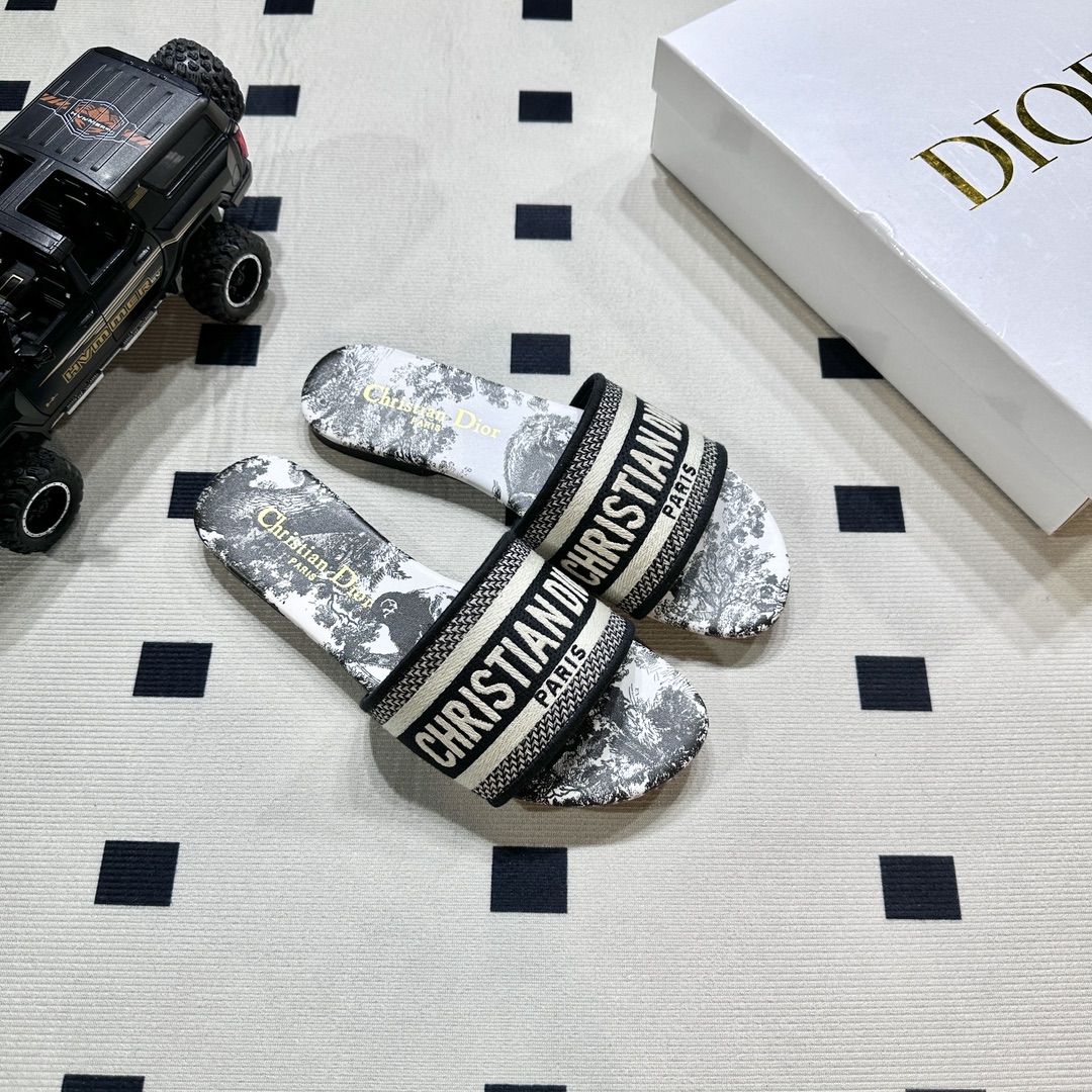 Dior Summer footwear