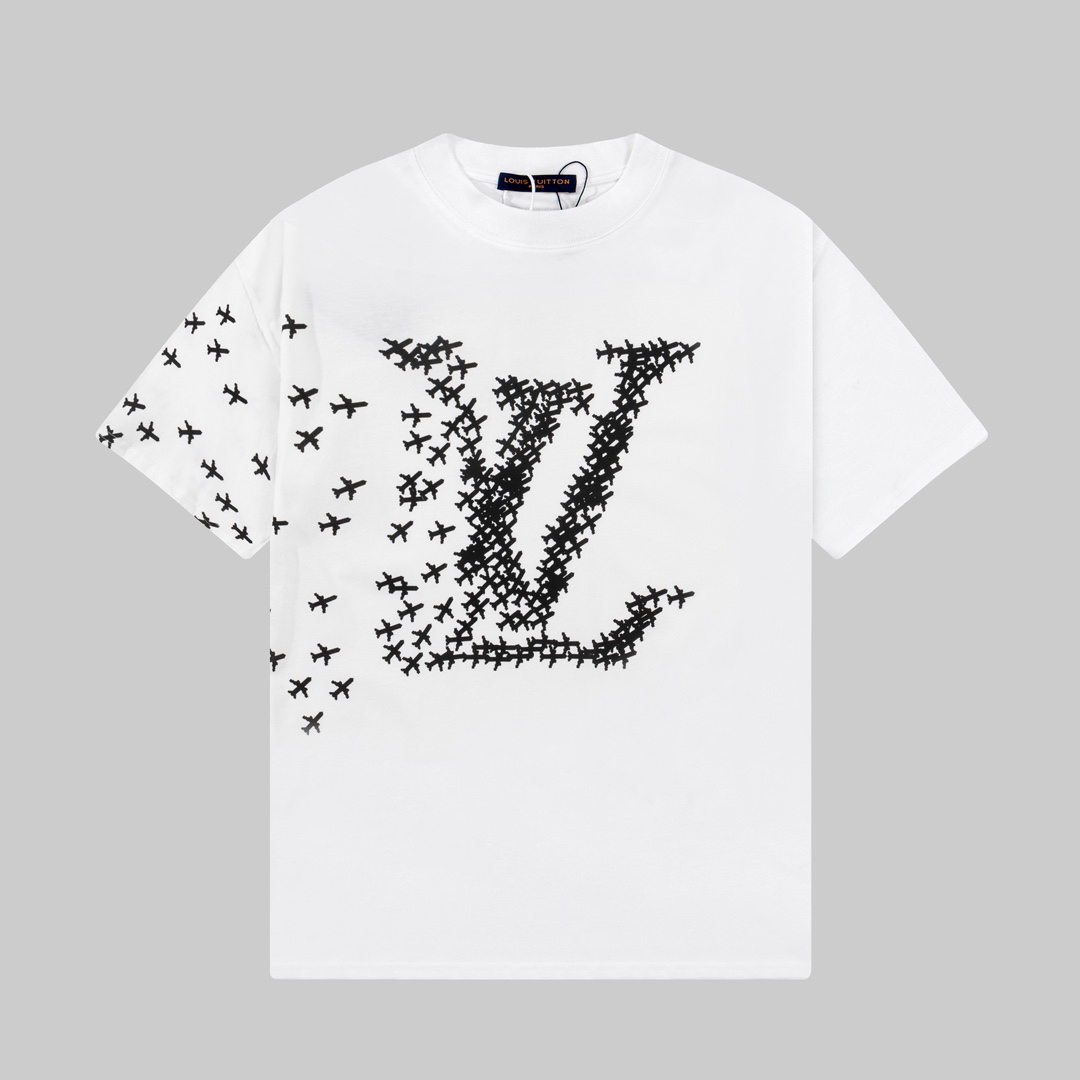 LV clothing-127