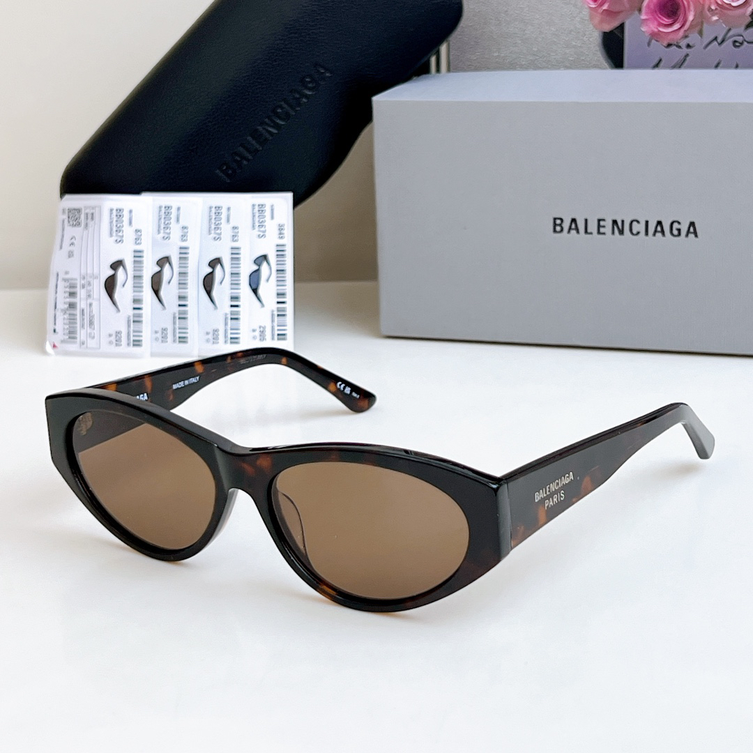 Balenciaga glasses-8