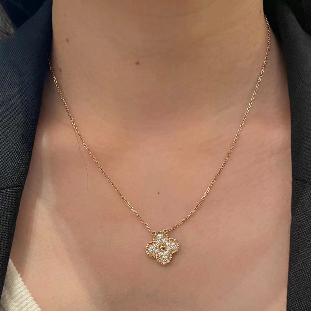 Van Cleef & Arpels necklace-16