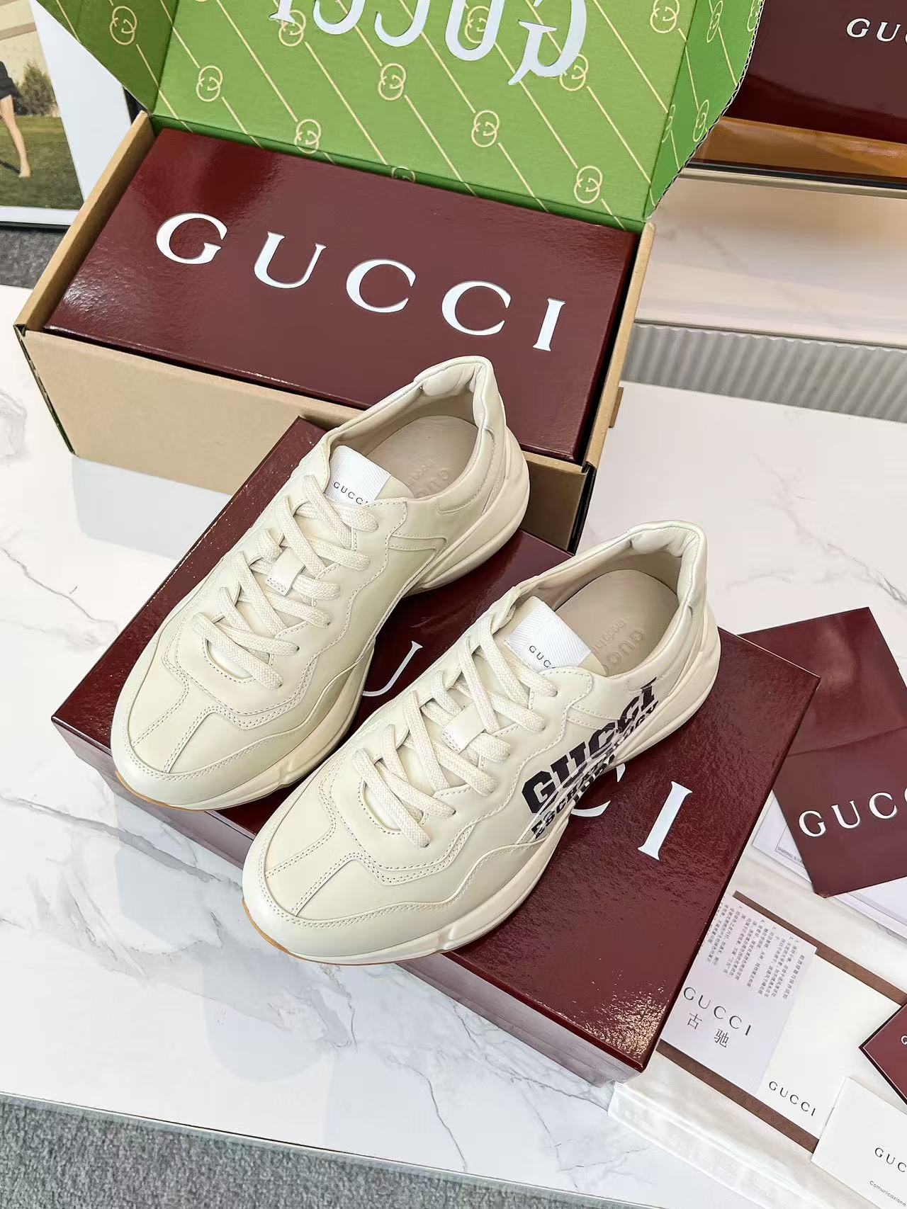 Gucci Sneakers-185