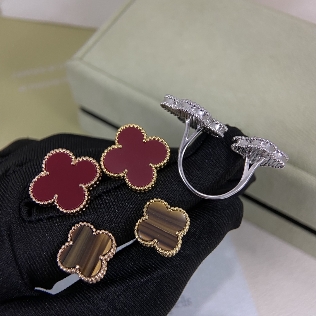 Van Cleef & Arpels ring-15