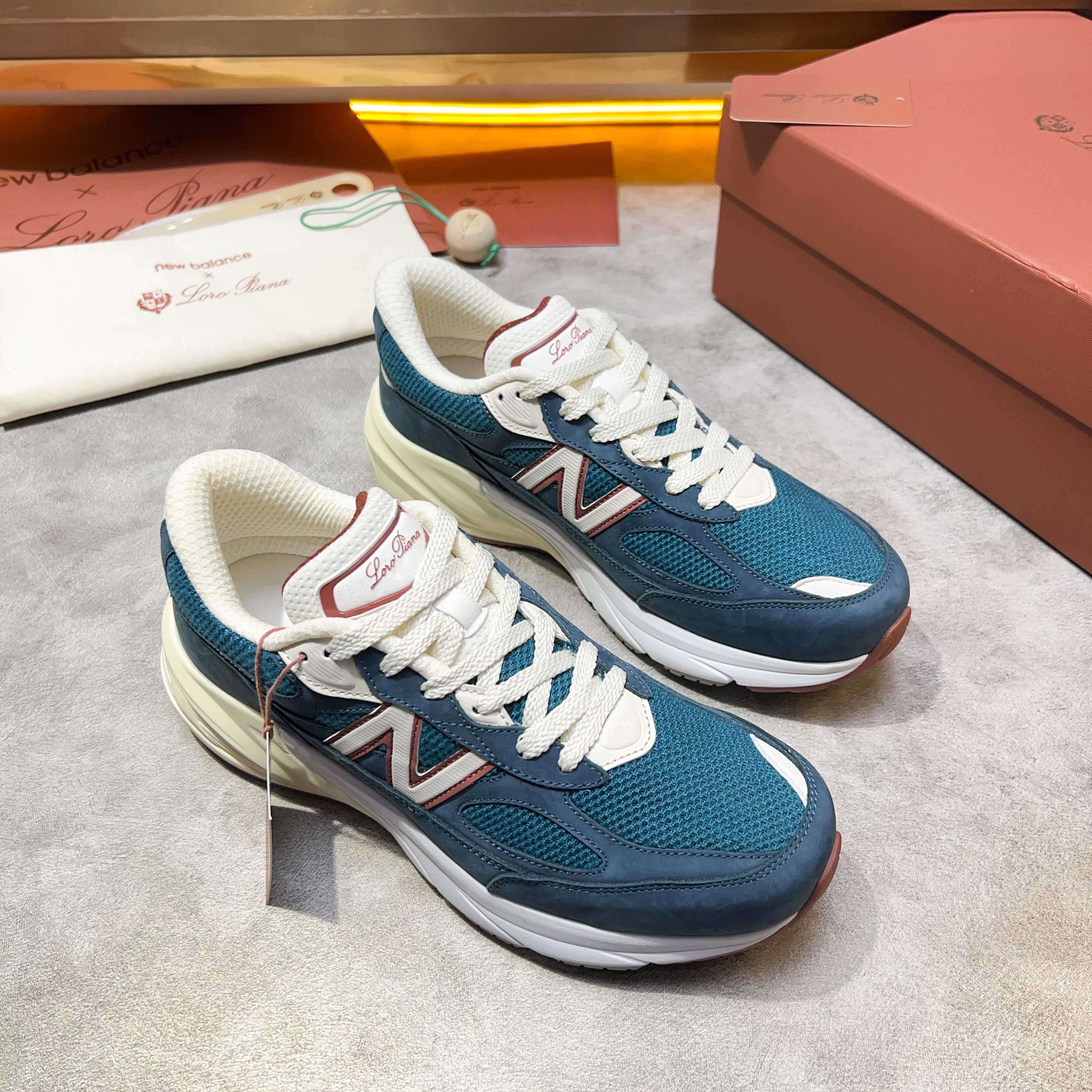 Loro Piana Sneakers
