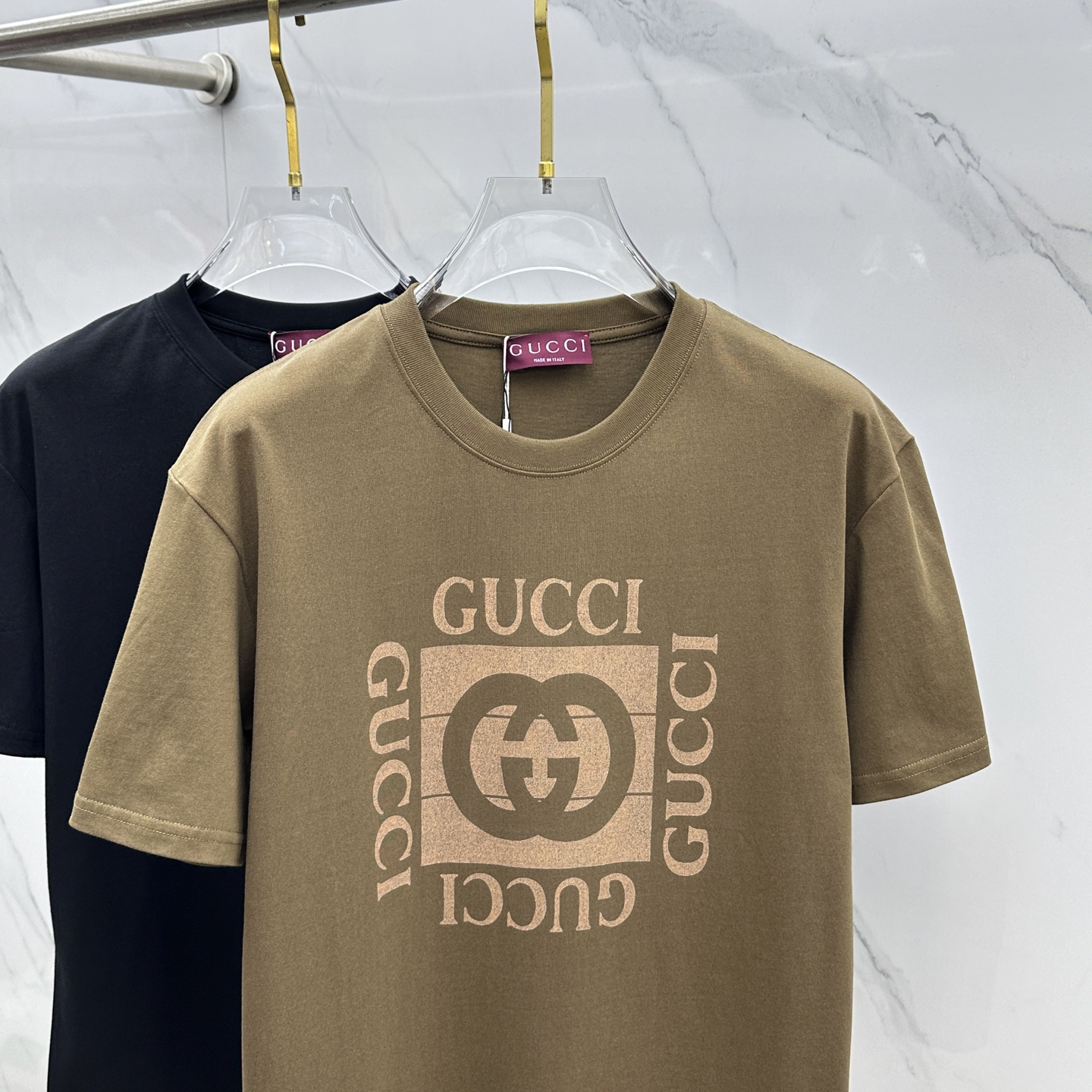 Gucci clothing-27