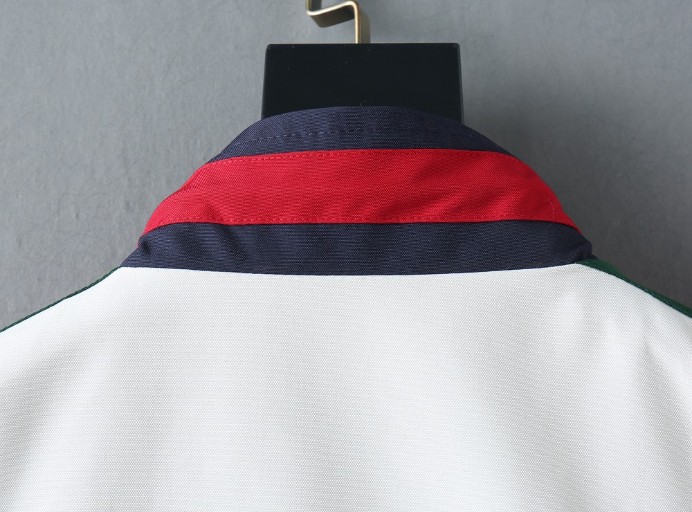 Gucci Clothing-329