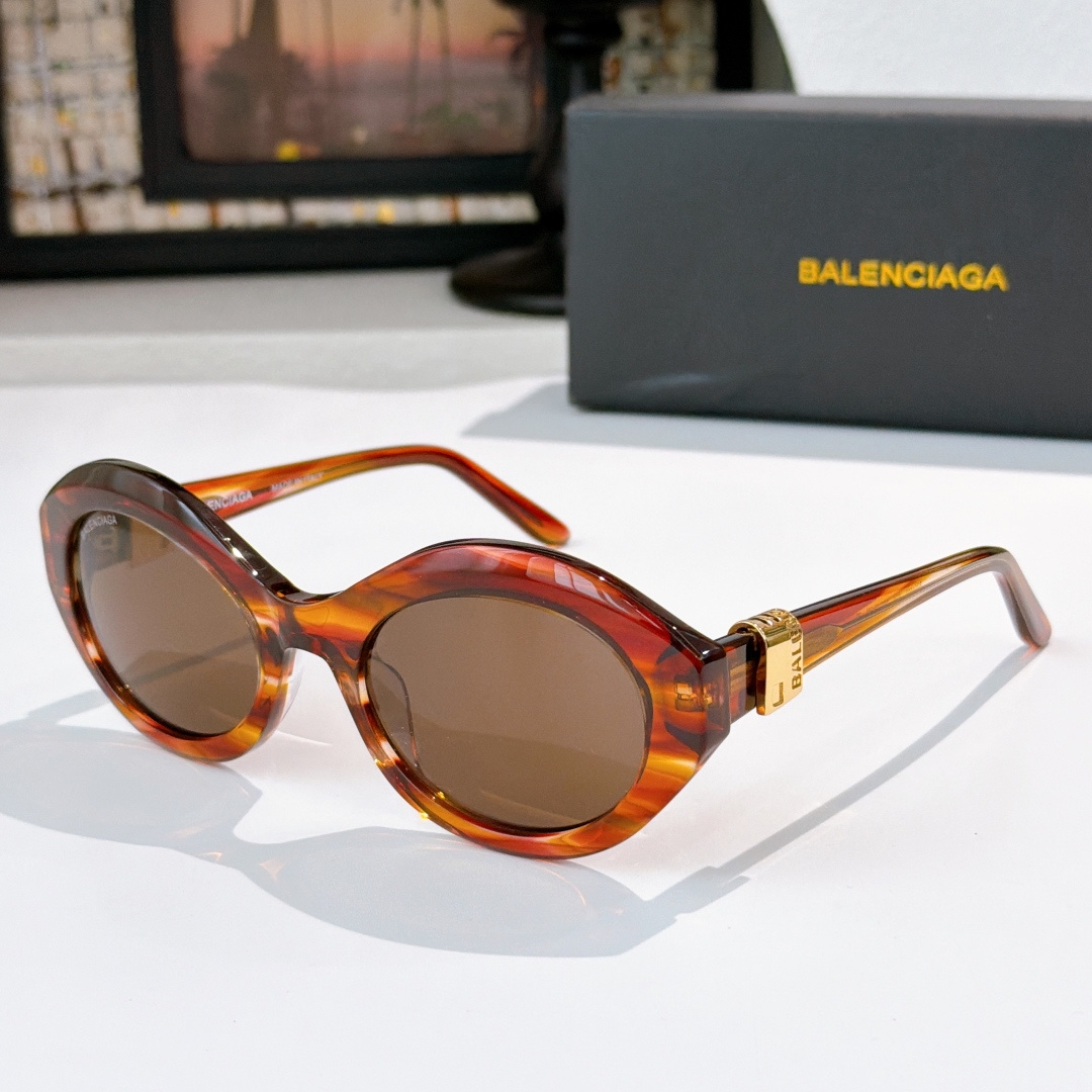 Balenciaga glasses-2