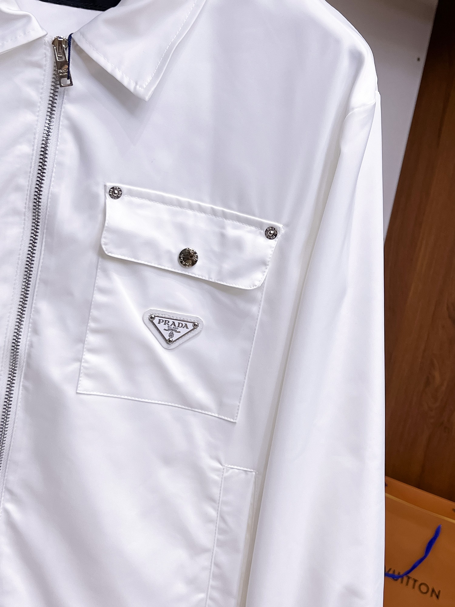 Prada Clothing-113
