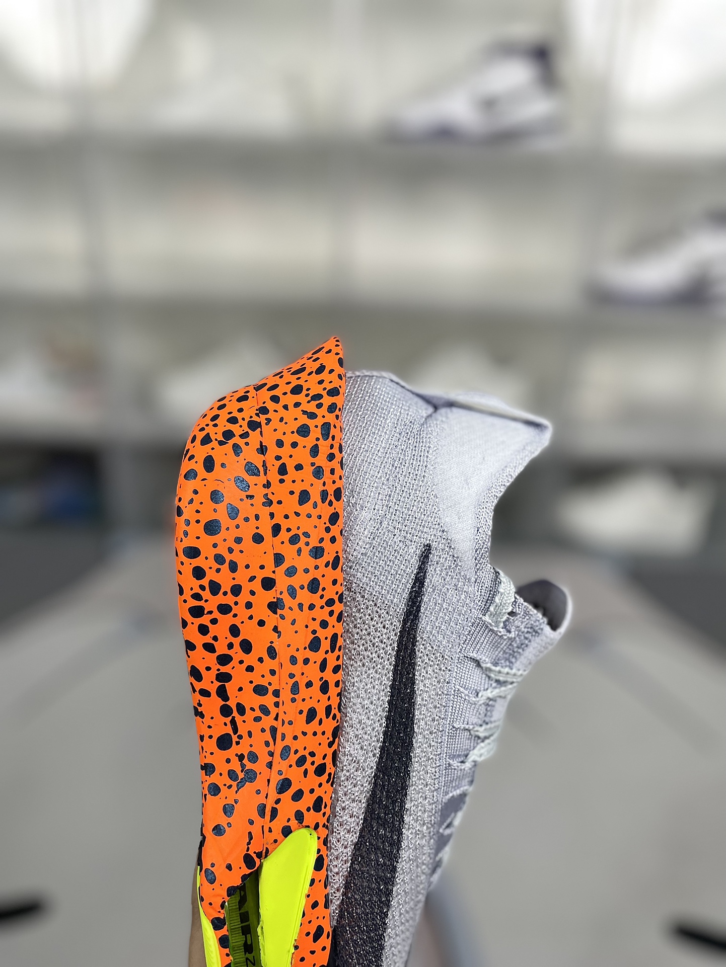 Nike Sneakers-318