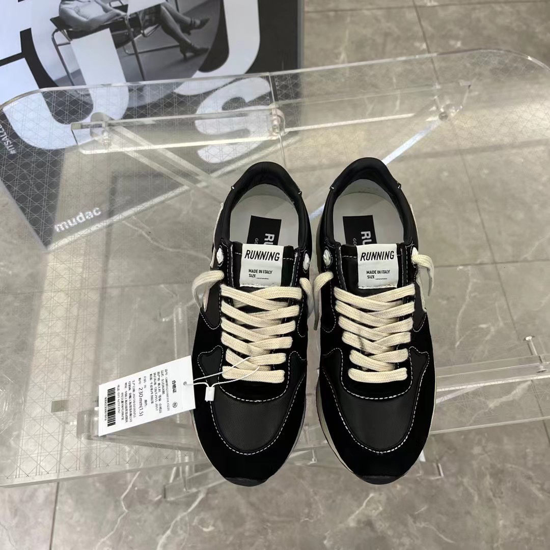 Golden Goose Sneakers-35