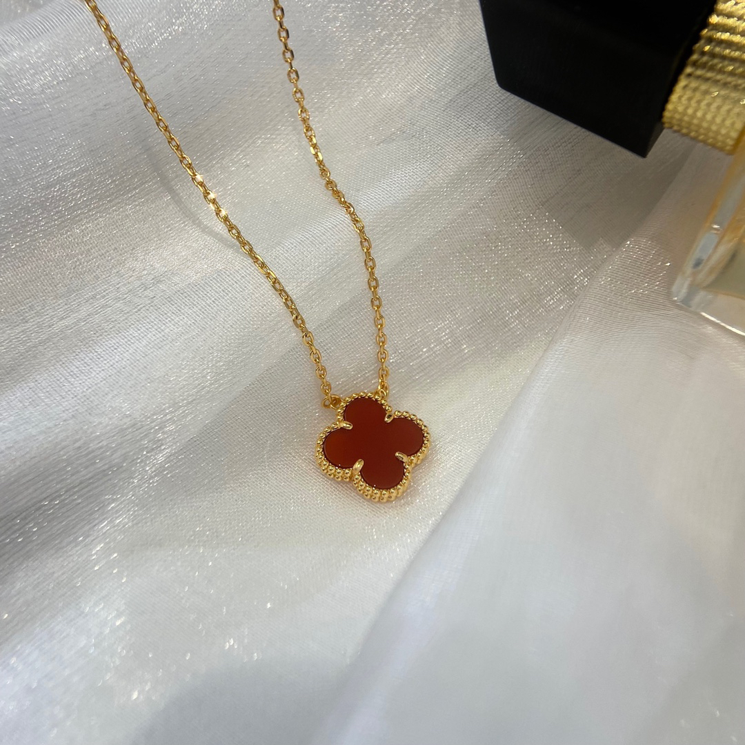 Van Cleef & Arpels necklace-36