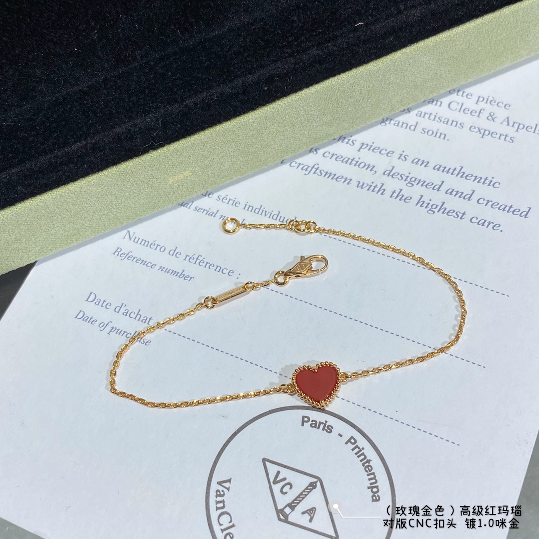 Van Cleef & Arpels Bracelet-99