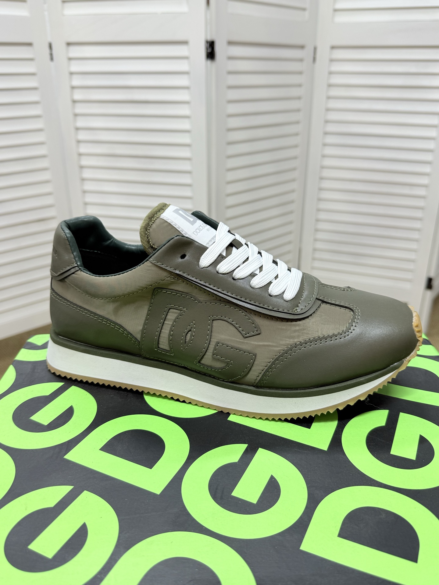 D&G Sneakers-79