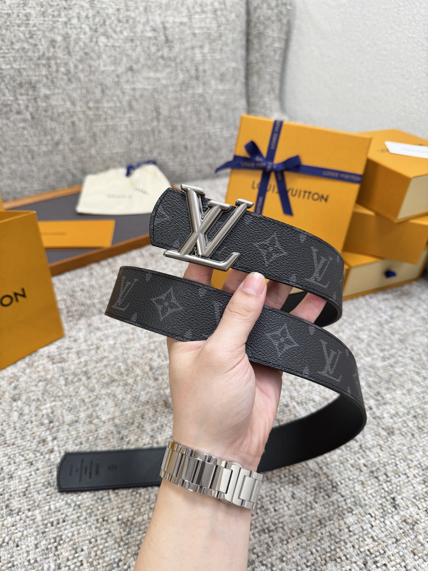 Lv belt-44