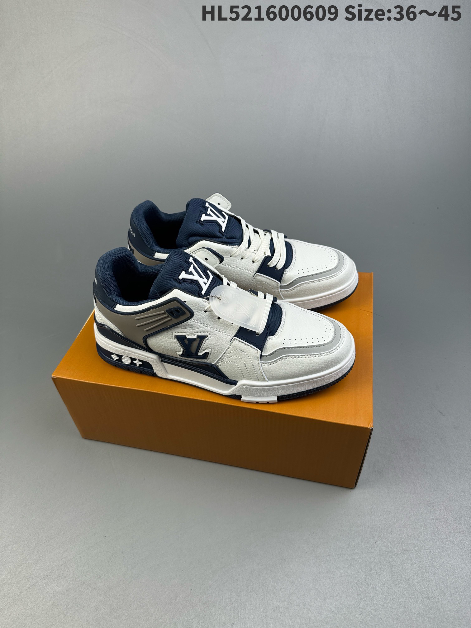 Lv Sneakers-91