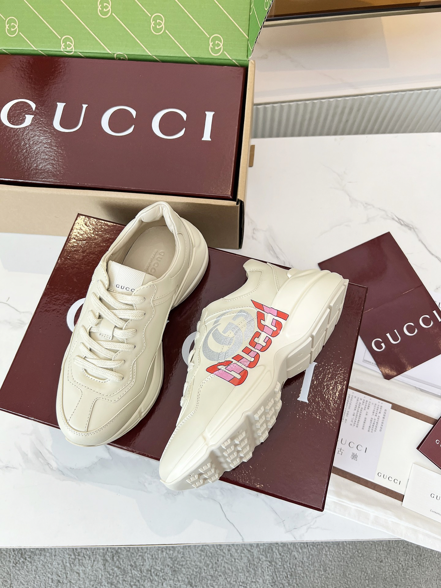 Gucci Sneakers-119