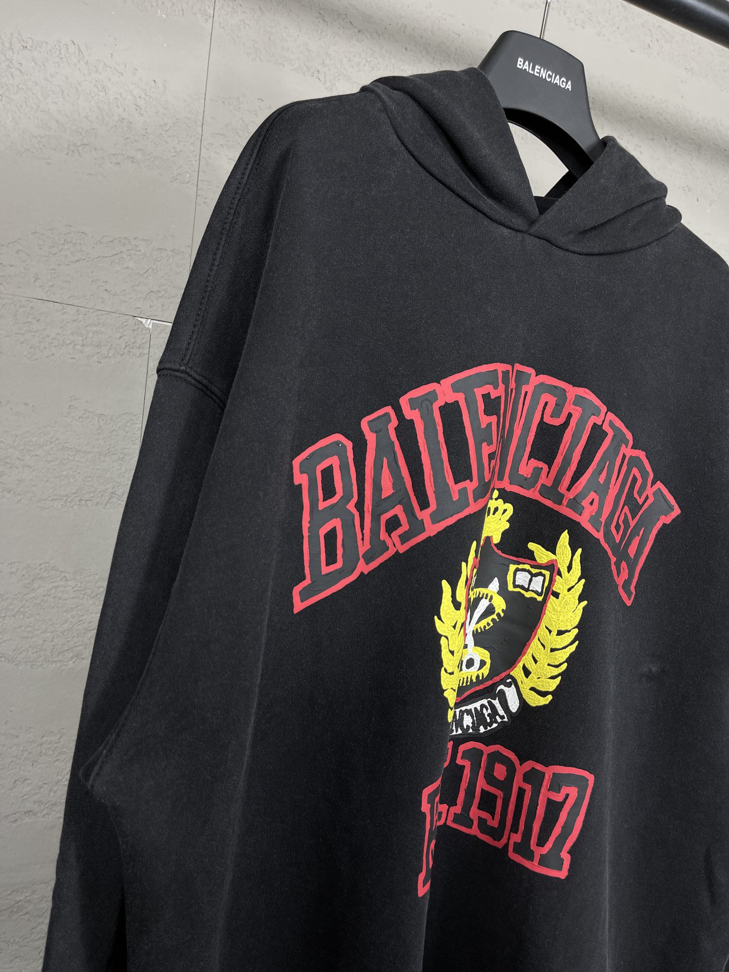 Balenciaga clothing-238