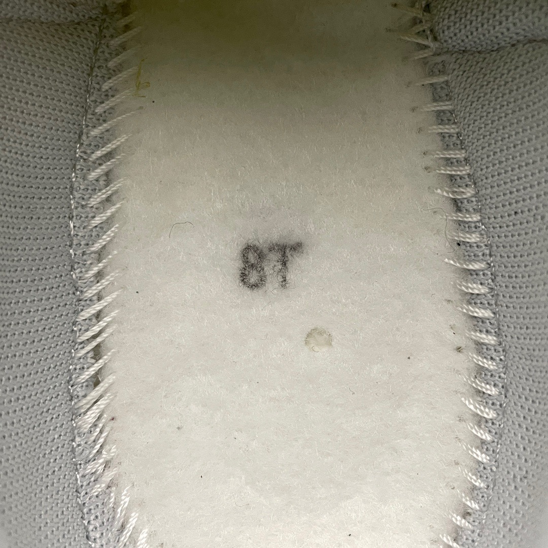 Nike Sneakers-149