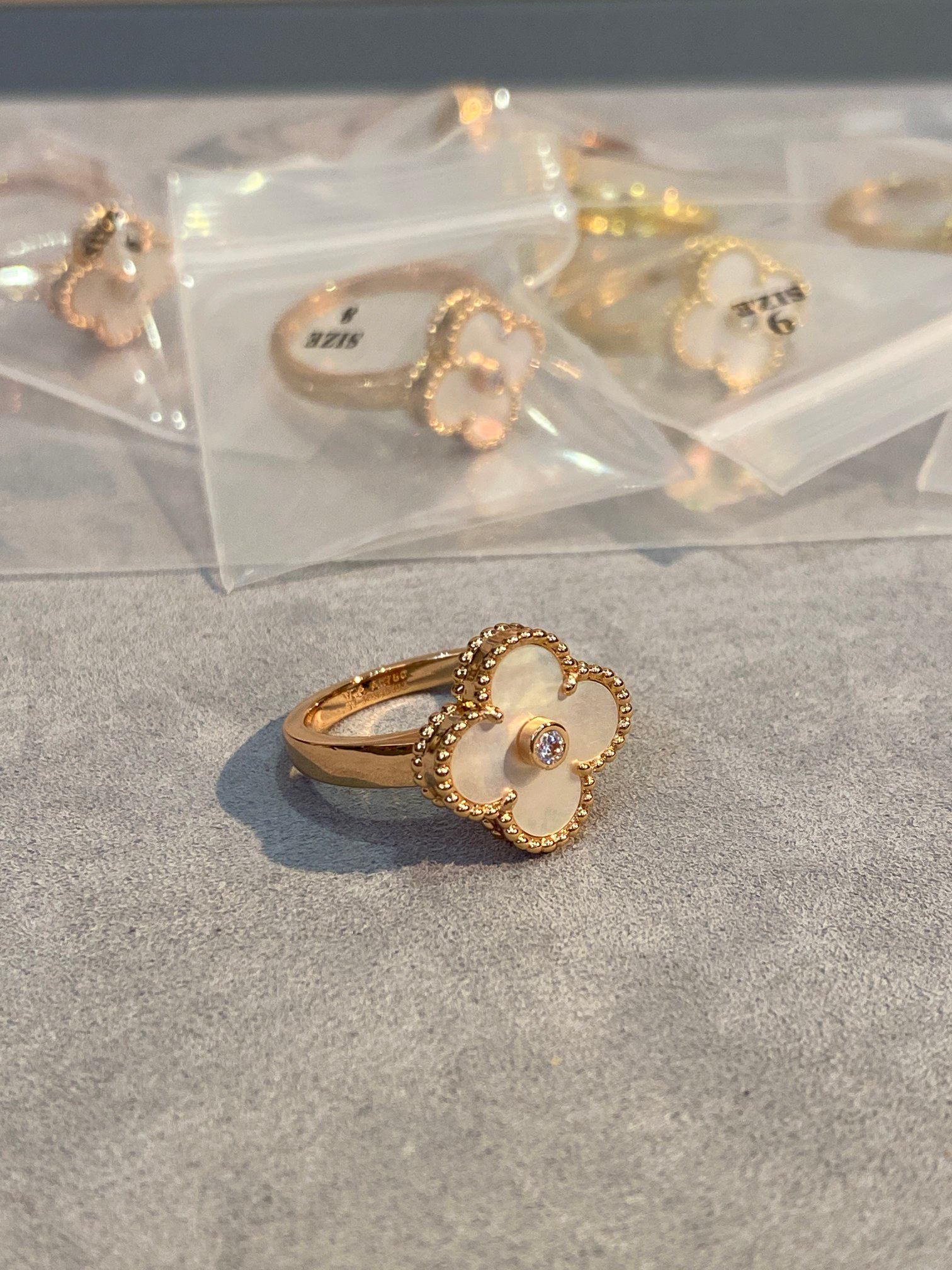 Van Cleef & Arpels ring-24