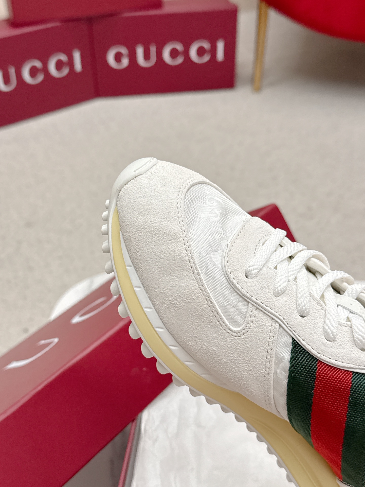 Gucci Sneakers-183