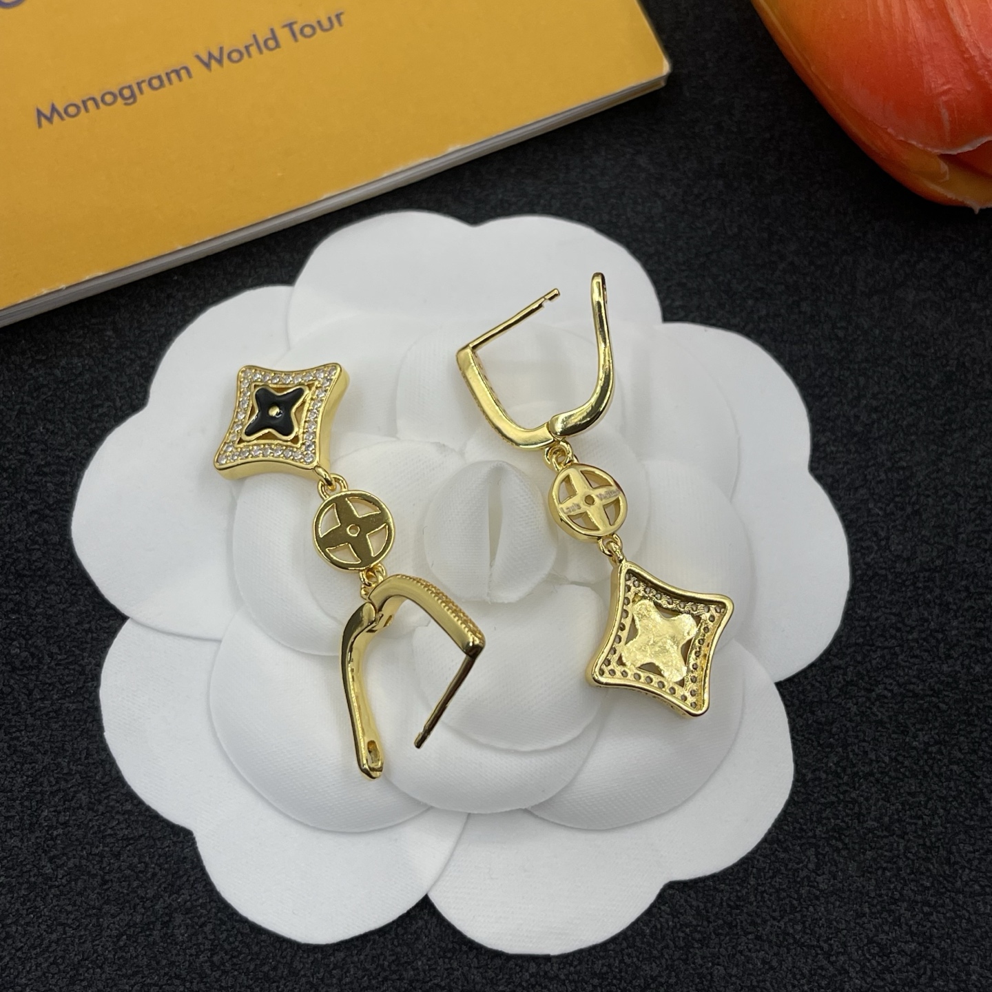 LV earrings-31