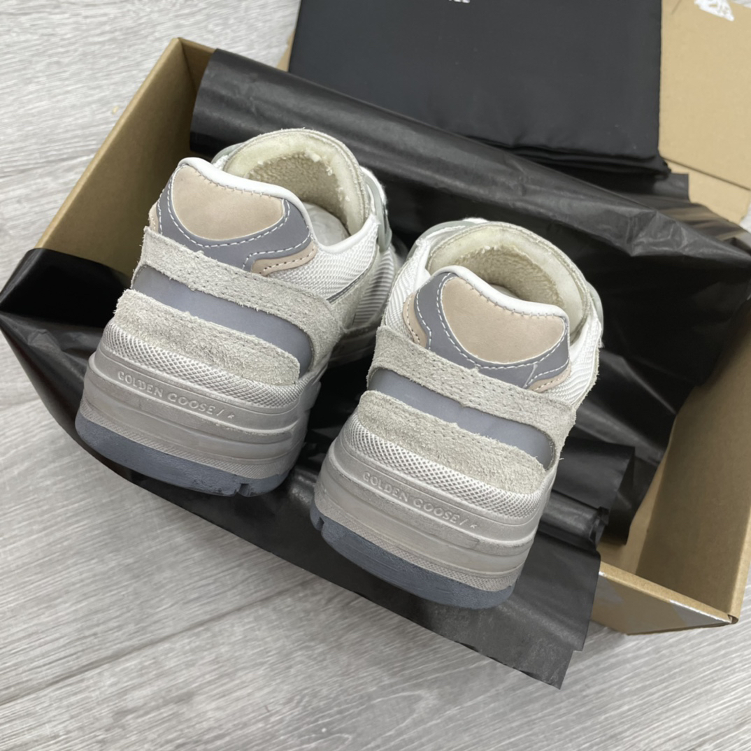 Golden Goose Sneakers-100