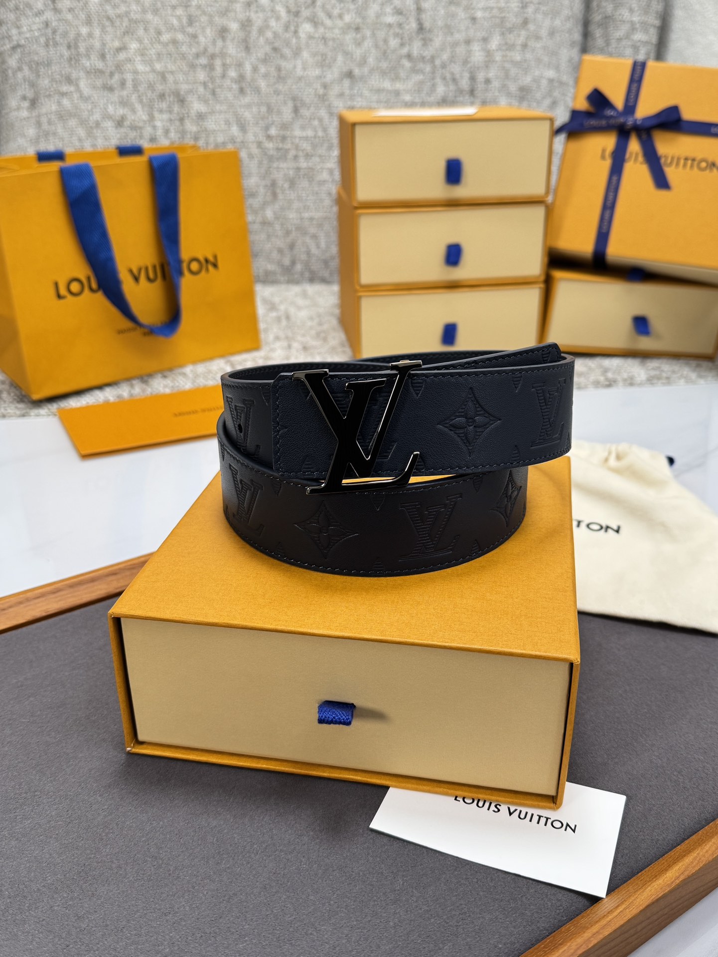Lv belt-14