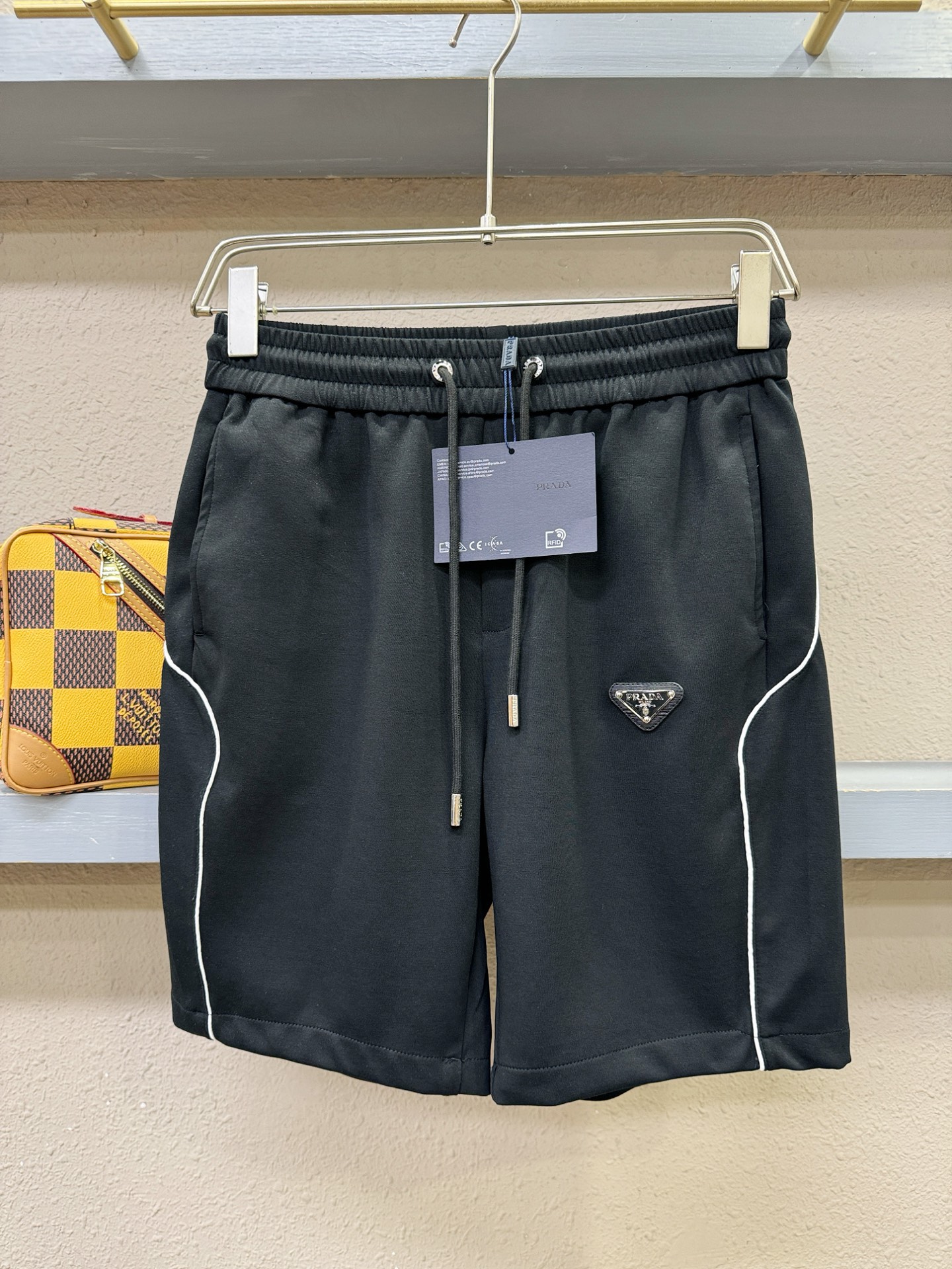Prada Clothing-135