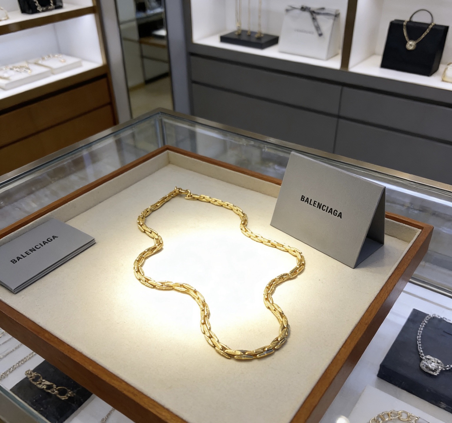 Balenciaga necklace-45