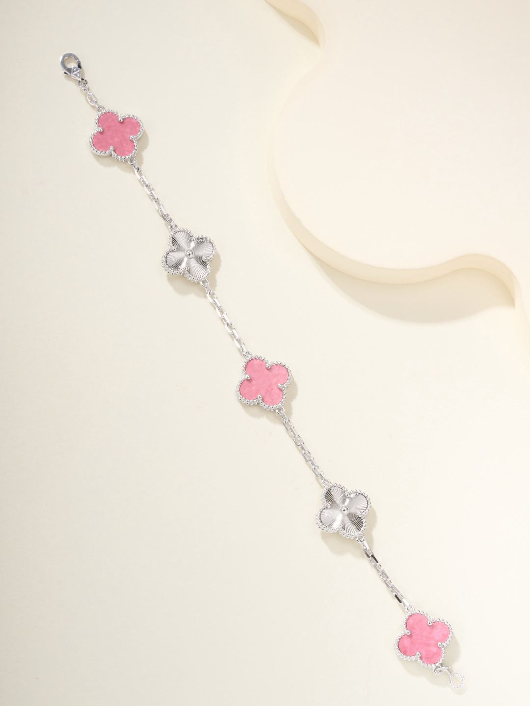 Van Cleef & Arpels Bracelet-64