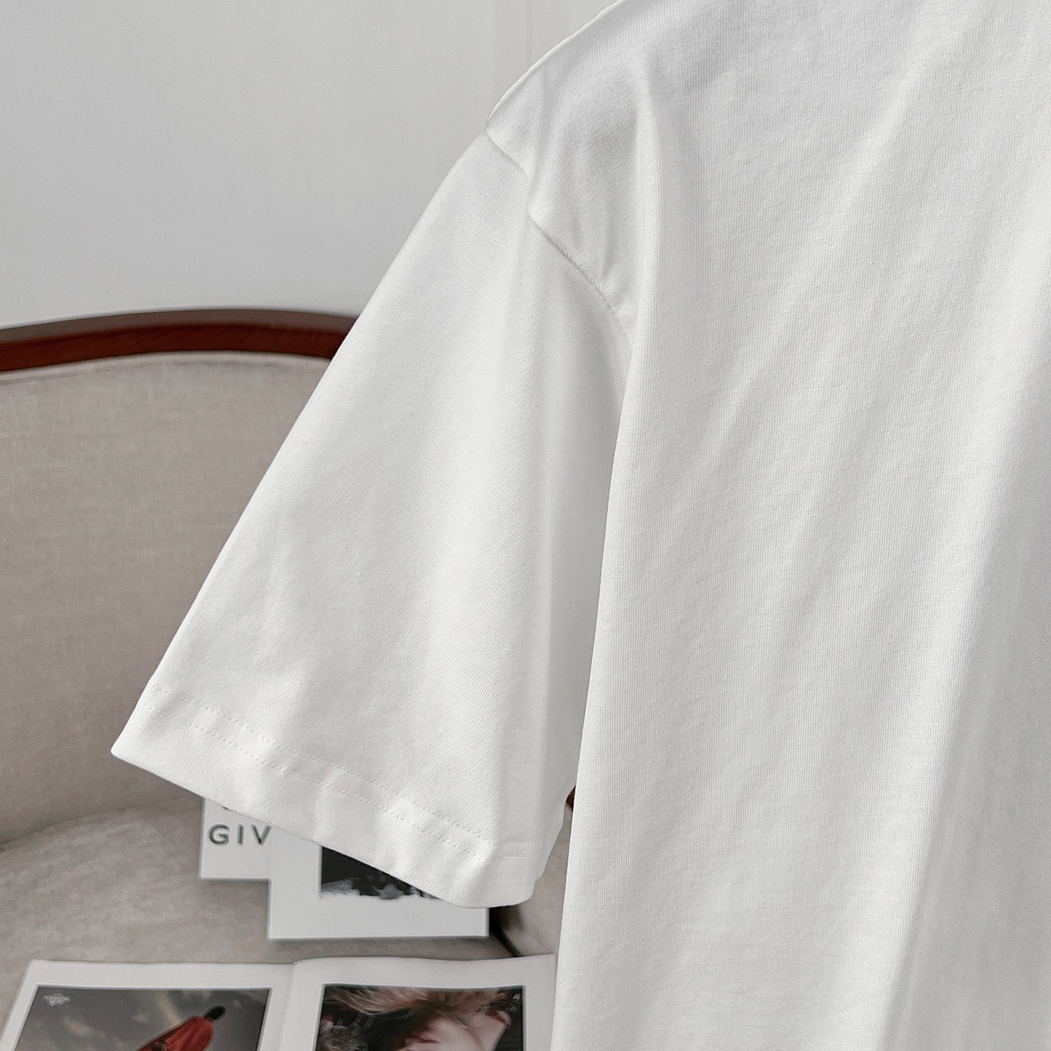 LV clothing-53