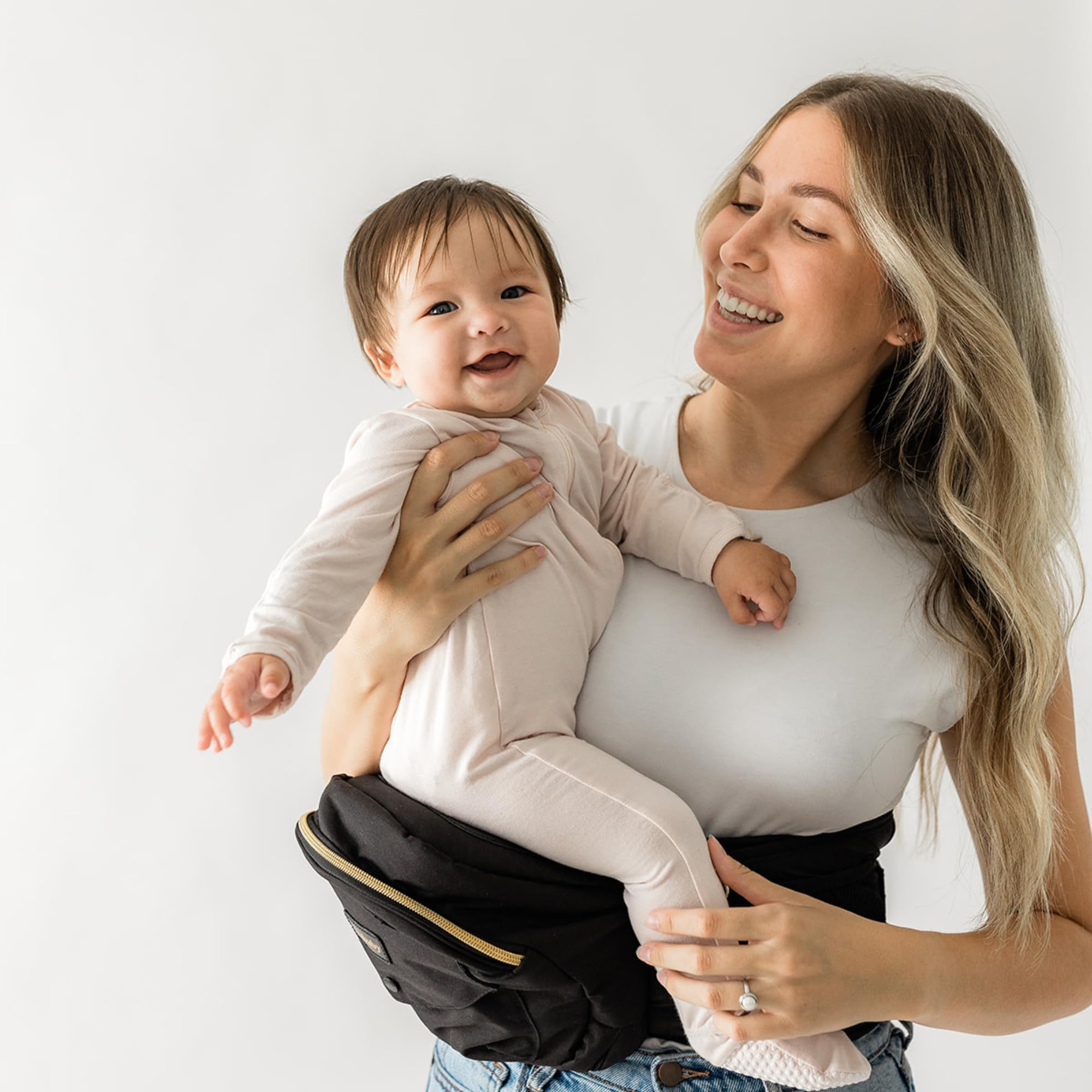 TUSHBABY Original Hip Seat Baby Carrier for Toddlers, Black & Gold