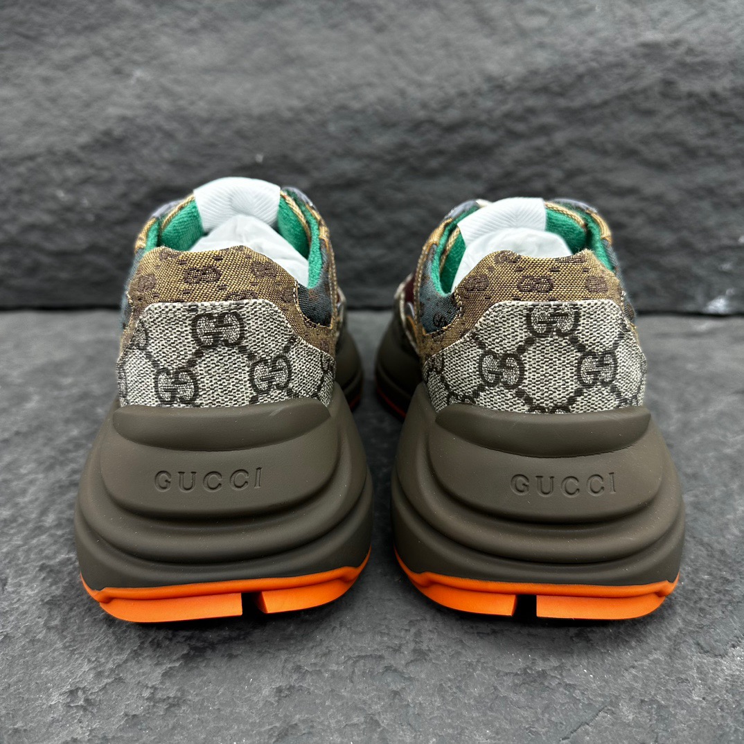 Gucci Sneakers-45