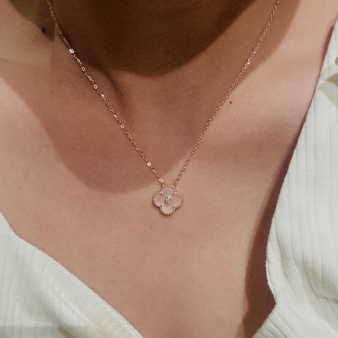 Van Cleef & Arpels necklace-40