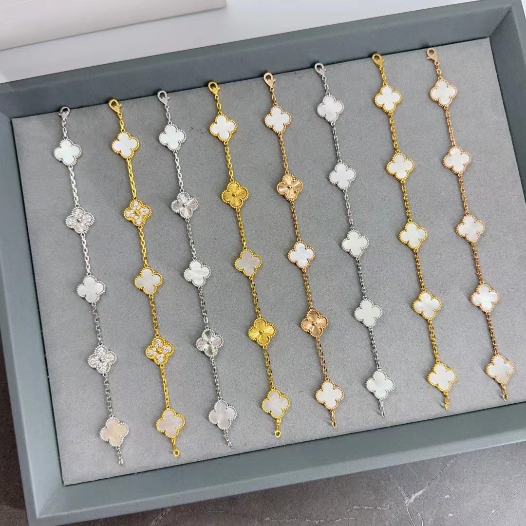 Van Cleef & Arpels Bracelet-14