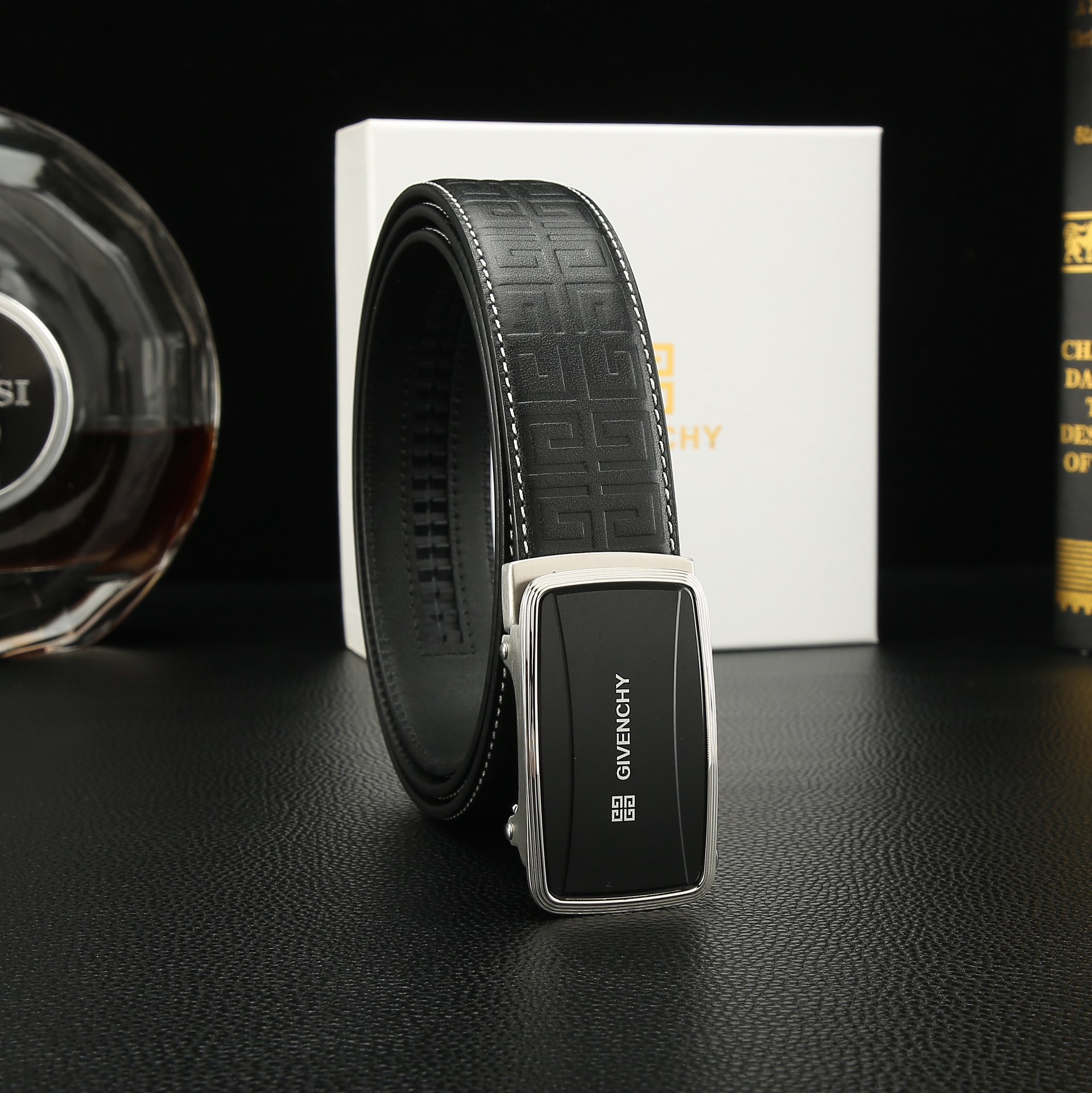 Givenchy belt-38