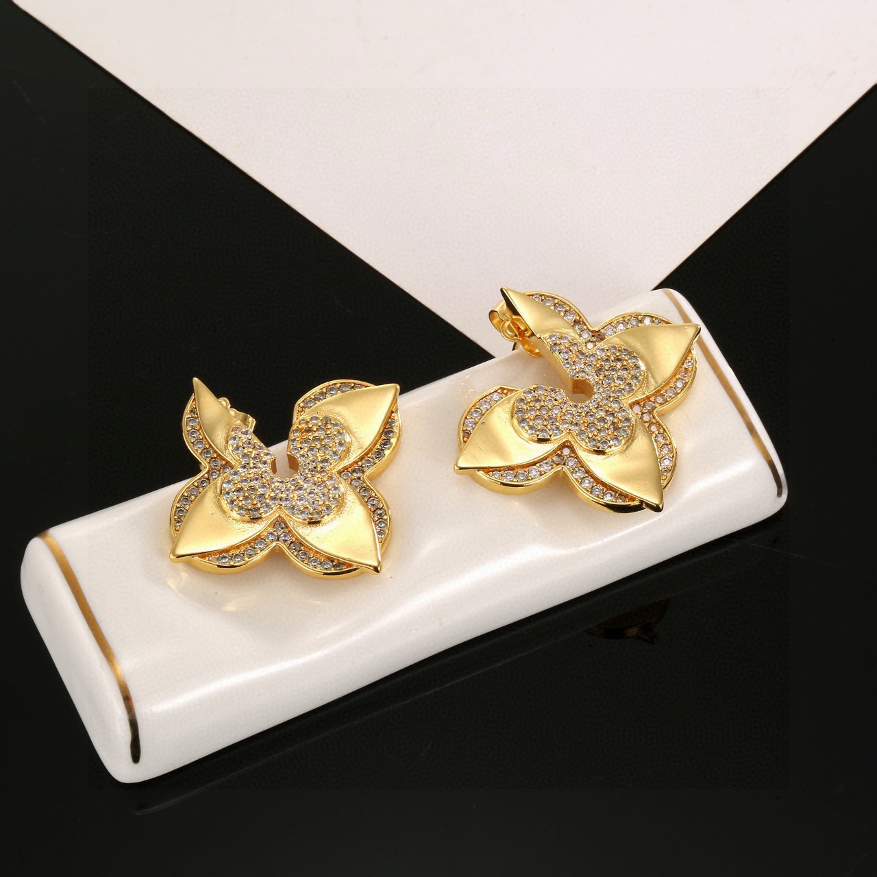 LV earrings-4