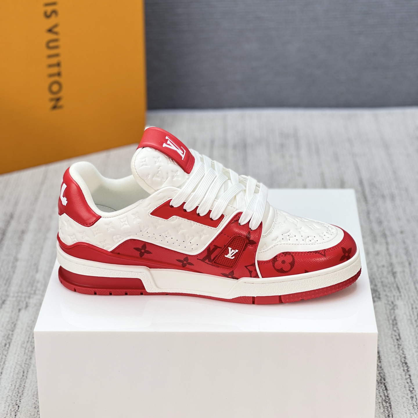 Lv Sneakers-123