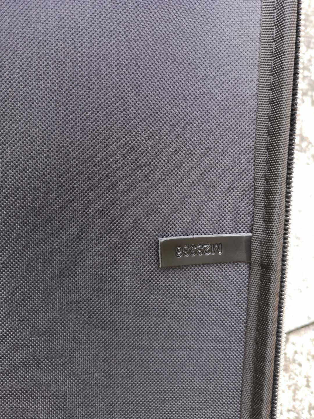 LV luggage-92