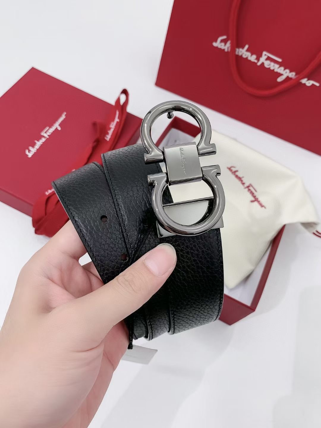 Ferragamo belt-122